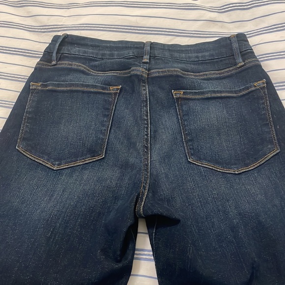 COPY - Frame Le Crop Mini Boot Cut Jeans in Filbert - Picture 7 of 10